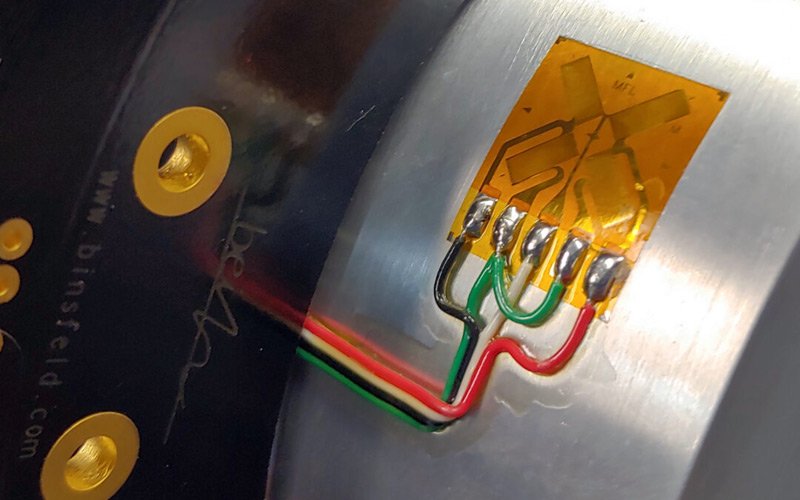 Bonded and Unbonded Strain Gauges